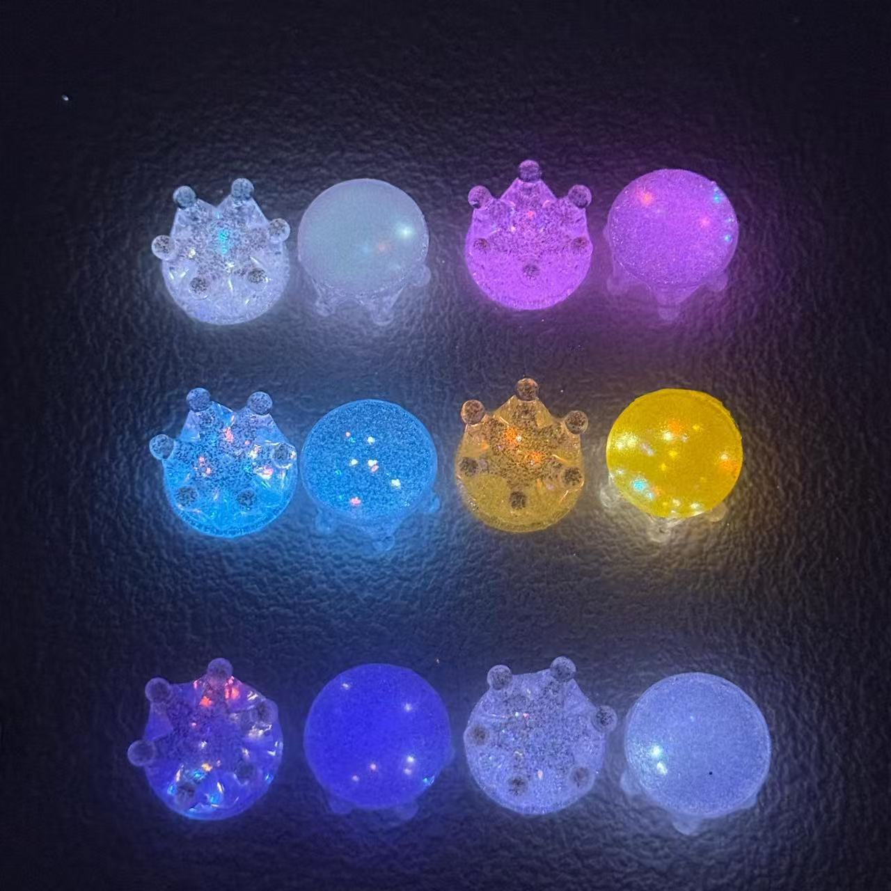 「開封」夜光の王冠・装飾品（ハートとポップコーン・プレゼントの形付き）（初購入+2袋）